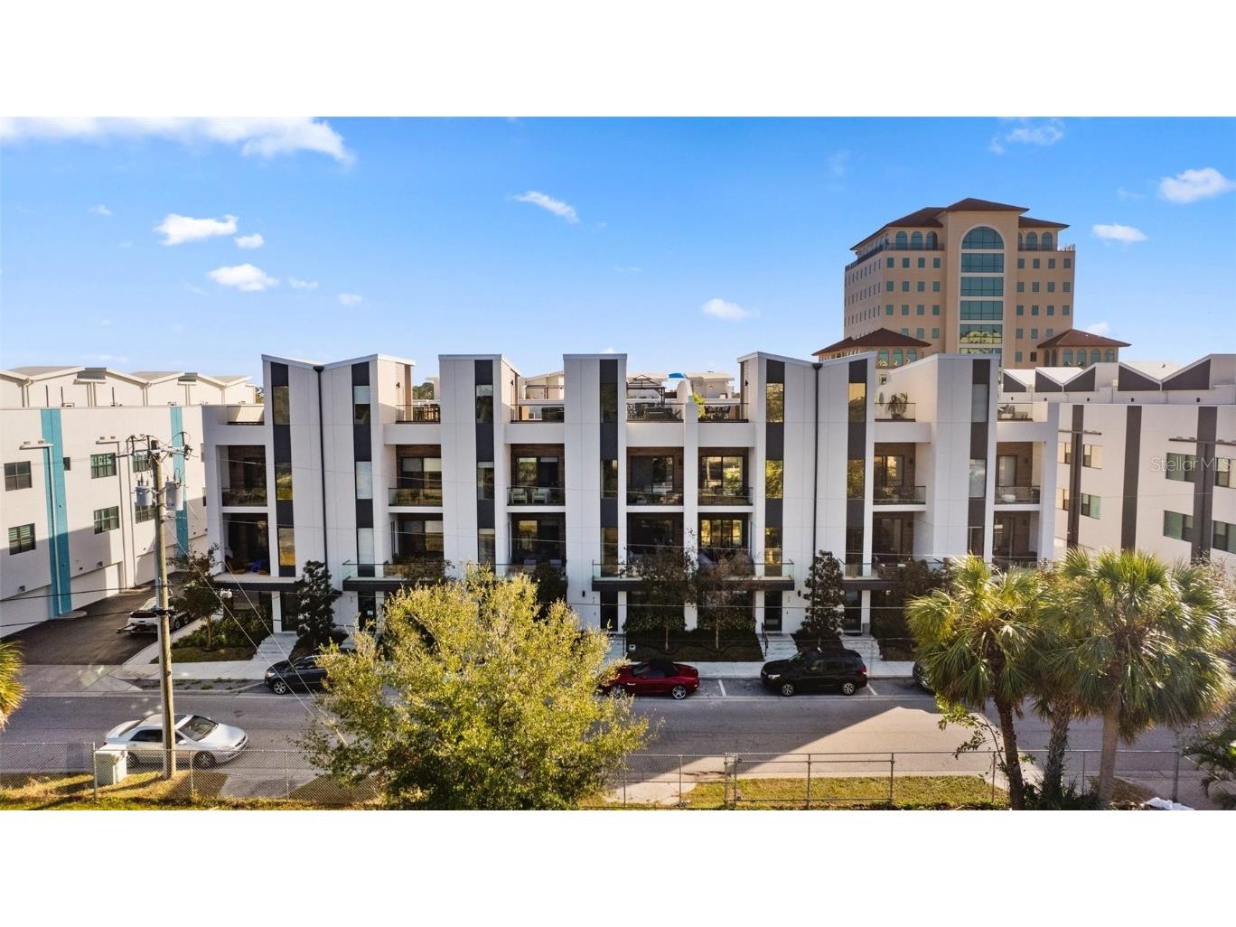 52 Audubon Place #52 Sarasota FL 34237 A4631836 image1