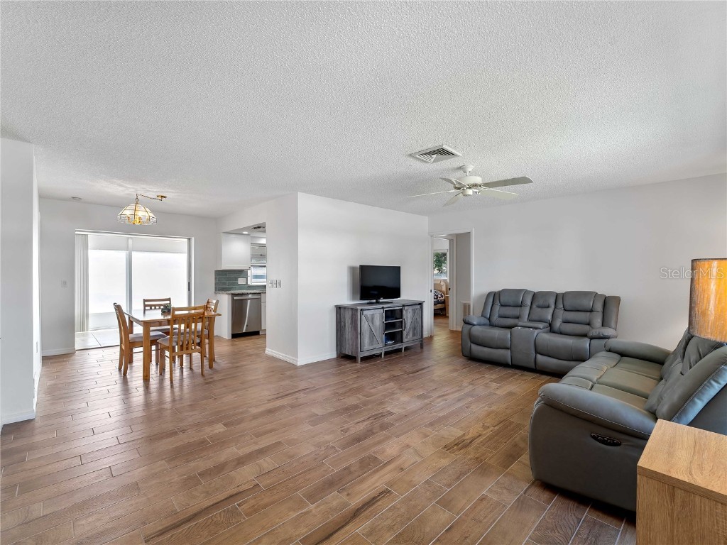 52 Circlewood Drive #A1-2 Venice FL 34293 N6141084 image7