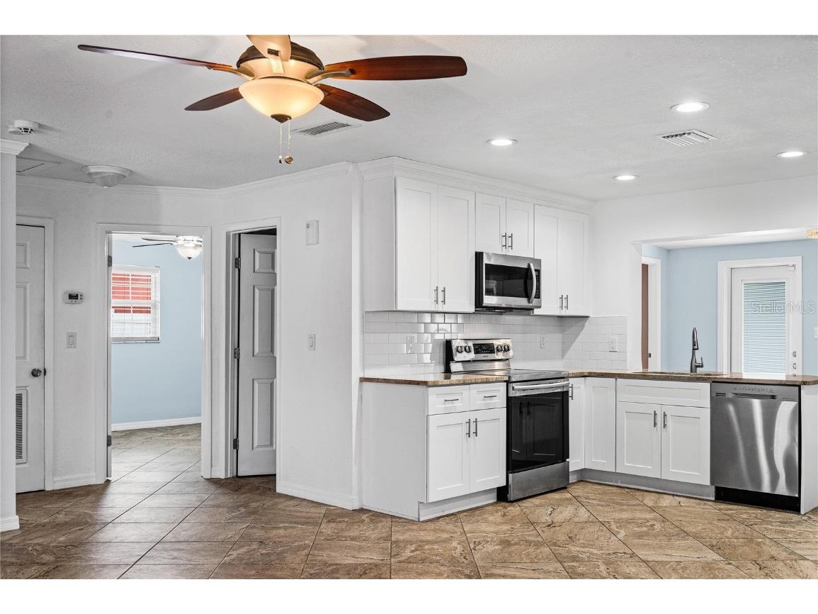 52 Cypress Drive Palm Harbor FL 34684 TB8443563 image10