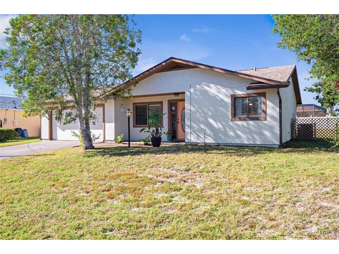 52 Faircastle Lane Palm Coast FL 32137 FC305599 image1