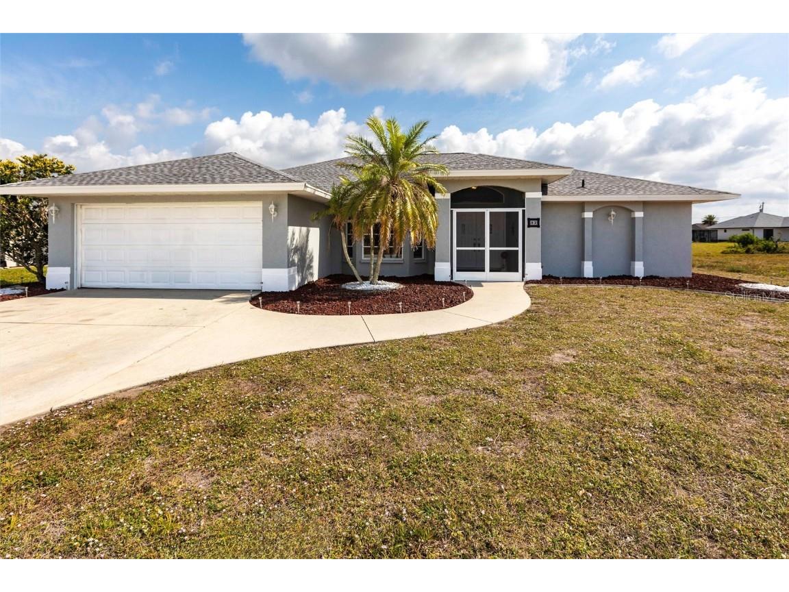 52 Mariner Lane Rotonda West FL 33947 D6141528 image1