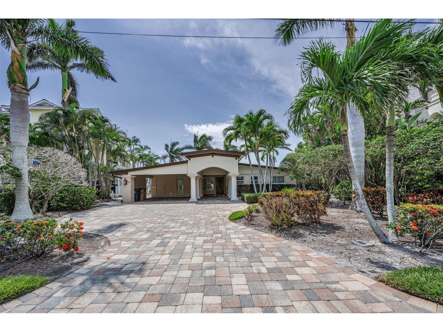 52 N Pine Circle Belleair FL 33756 TB8507844 image3