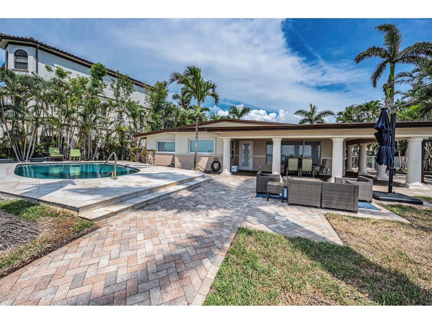 52 N Pine Circle Belleair FL 33756 TB8507844 image44