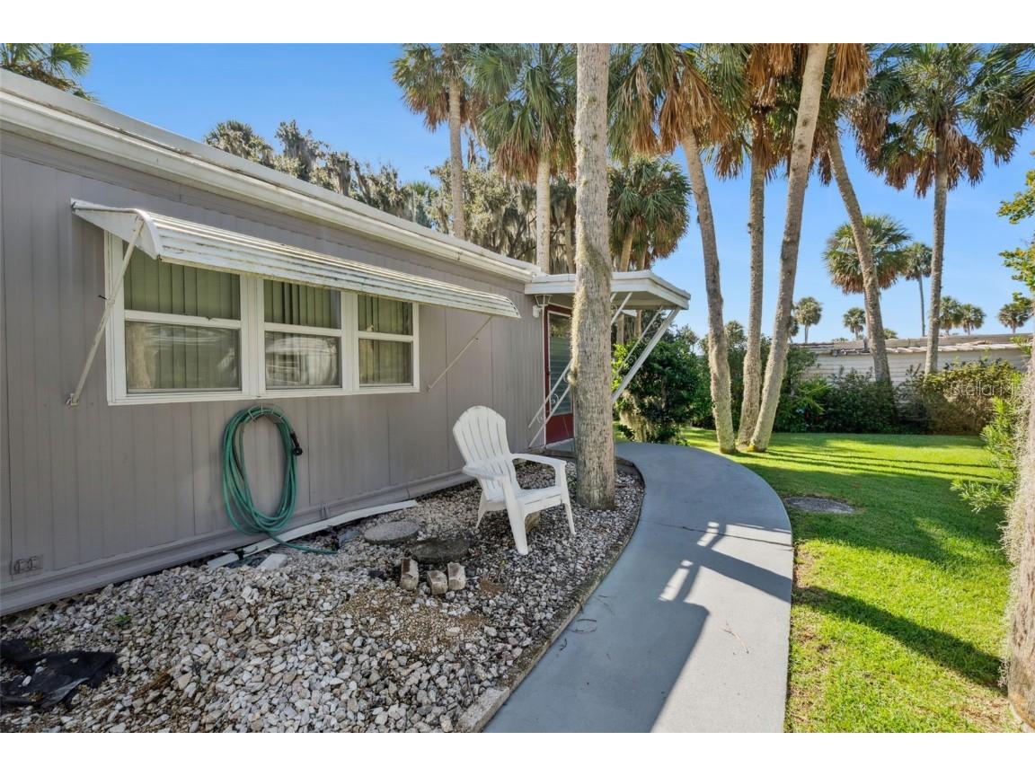 52 Sabal Palm Circle Eustis FL 32726 - Trout Lake O6341552 image7