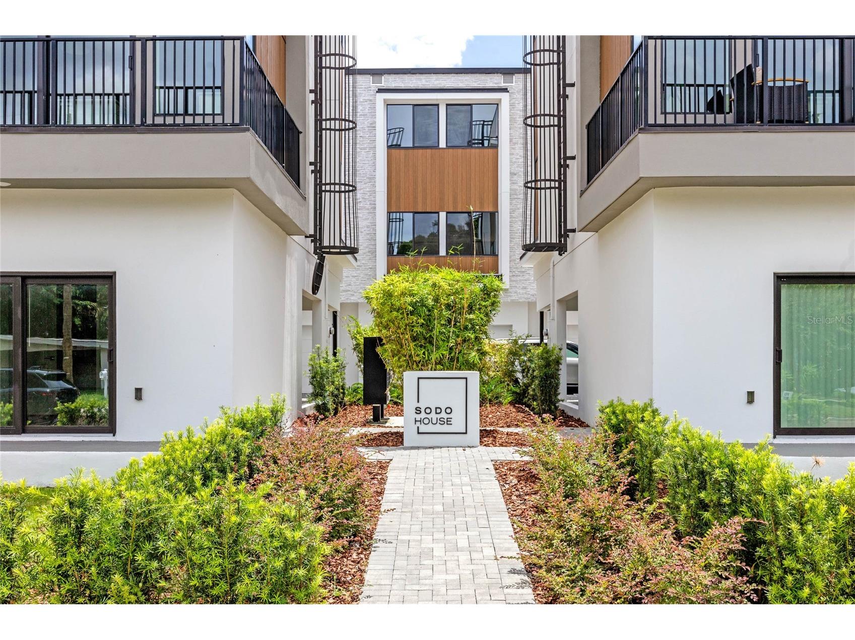 52 W Harding Street #A Orlando FL 32806 O6391042 image3