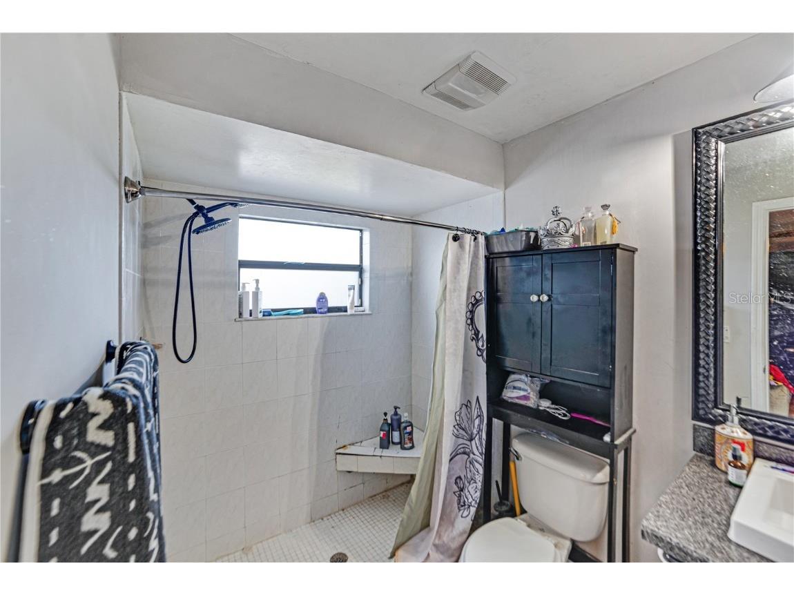 52 York Court Kissimmee FL 34758 V4946580 image12