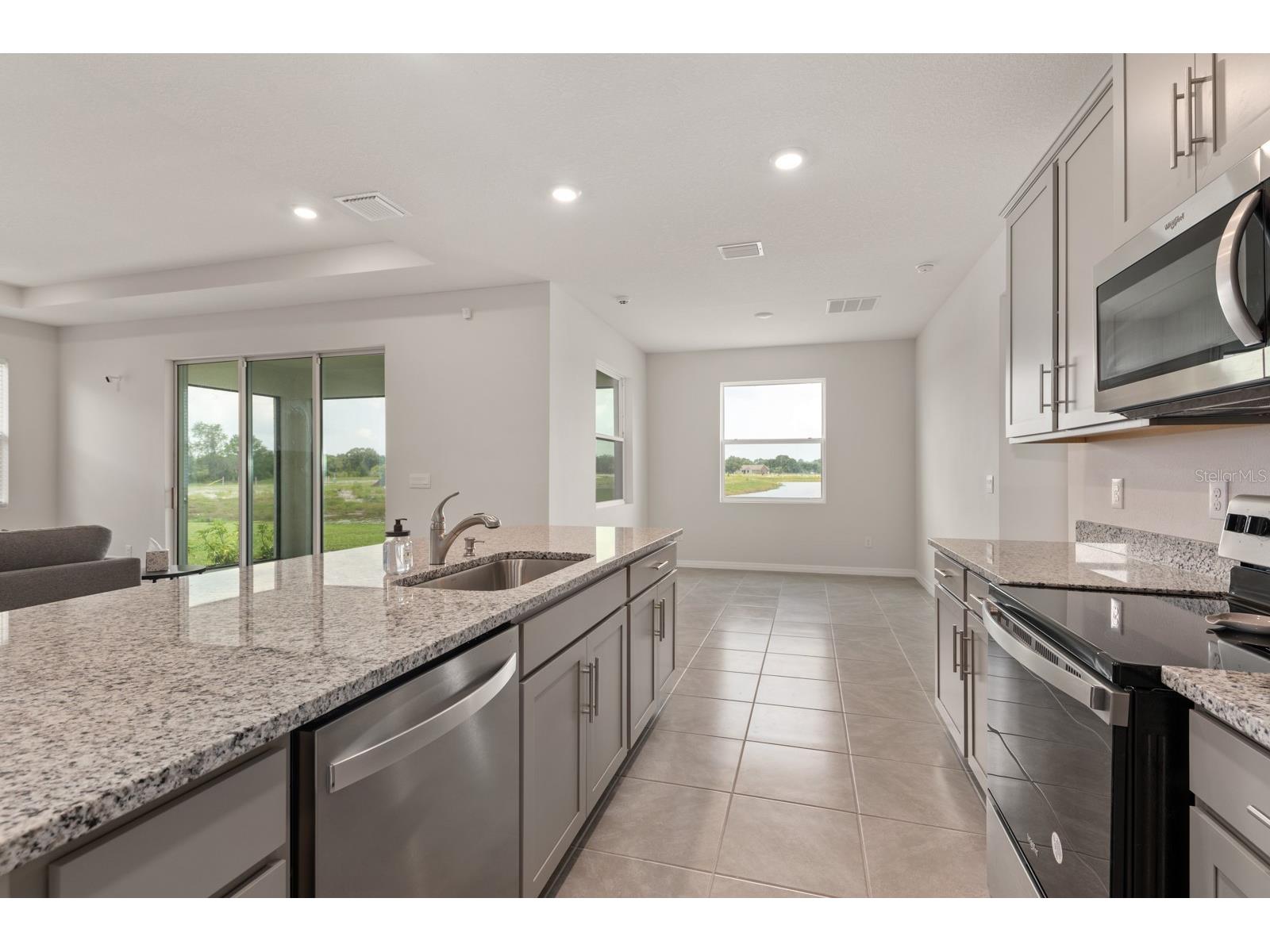520 158th Street E Bradenton FL 34212 A4693006 image10