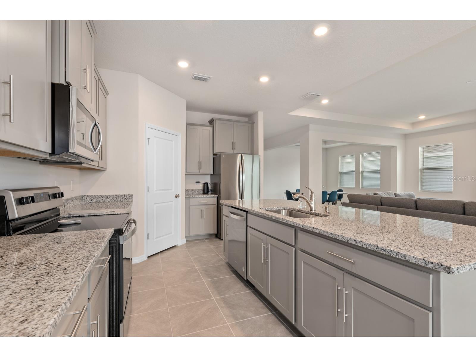 520 158th Street E Bradenton FL 34212 A4693006 image12