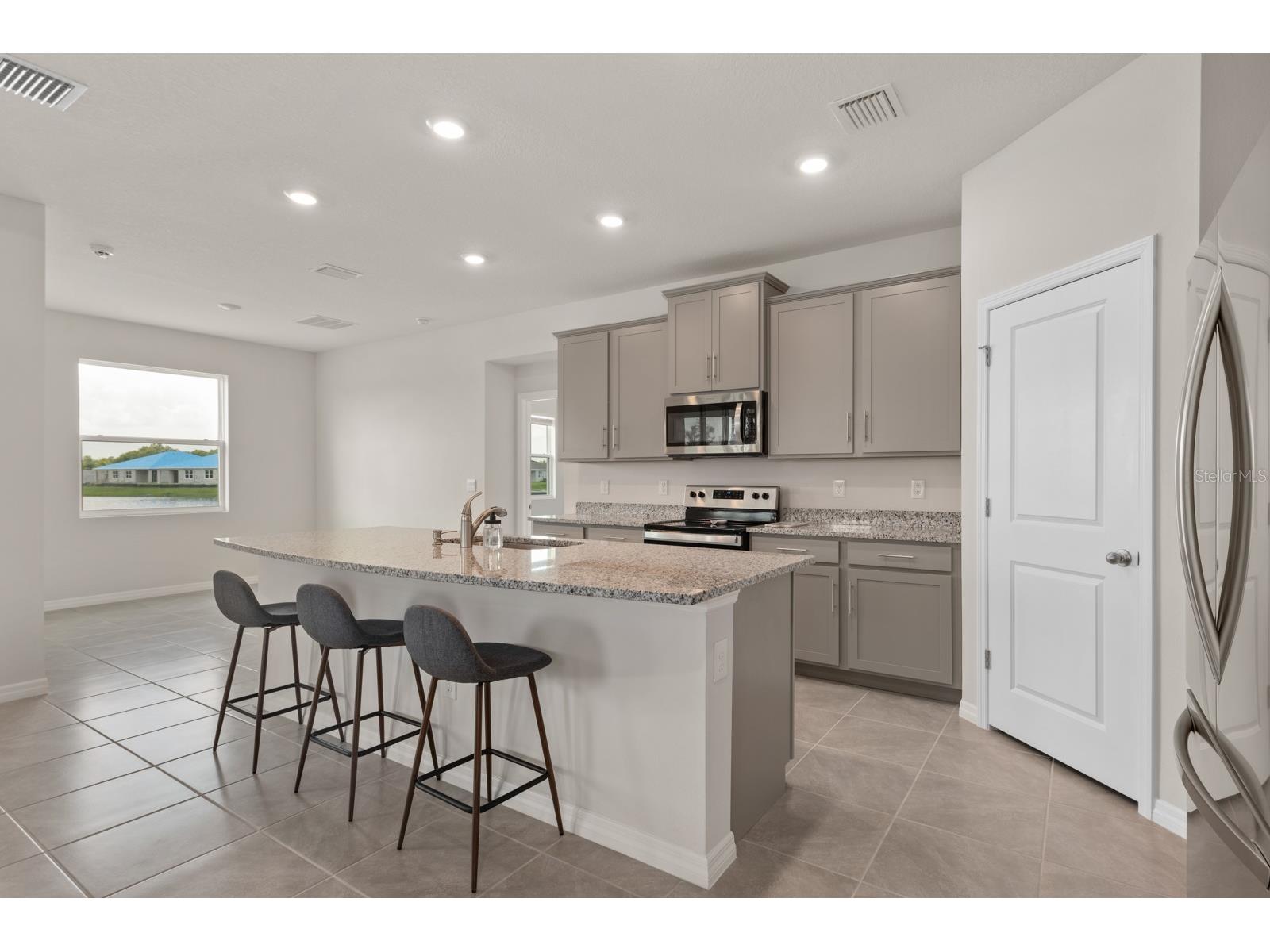 520 158th Street E Bradenton FL 34212 A4693006 image9
