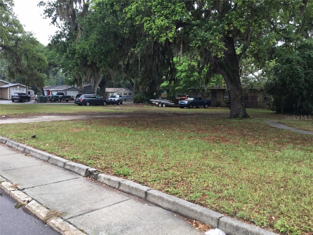 520 20th Street E Bradenton FL 34208 A4610707 image1