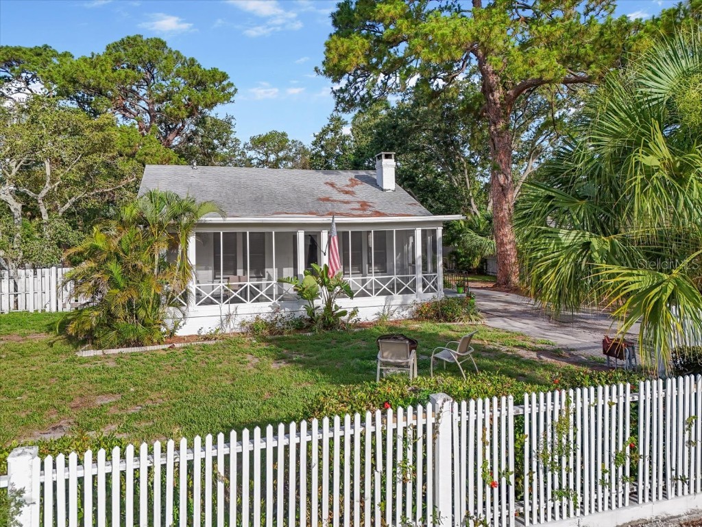 520 27th Street W Bradenton FL 34205 A4655855 image1