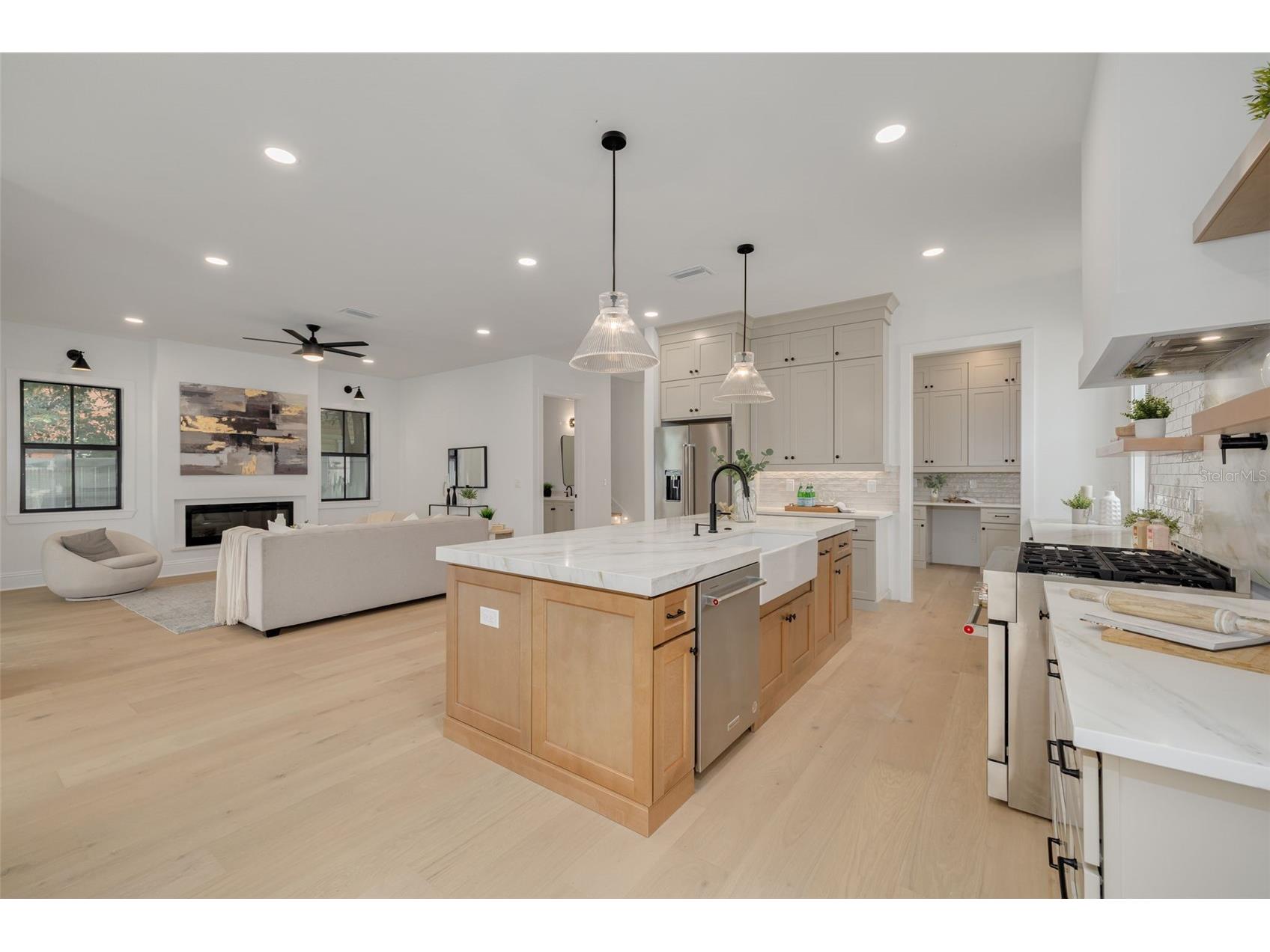 520 48th Avenue N Saint Petersburg FL 33703 TB8519190 image9