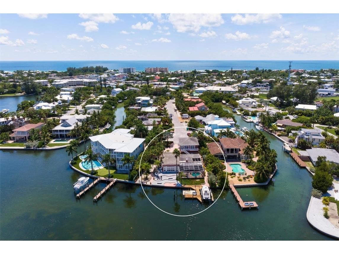 520 58th Street Holmes Beach FL 34217 A4545105 image1