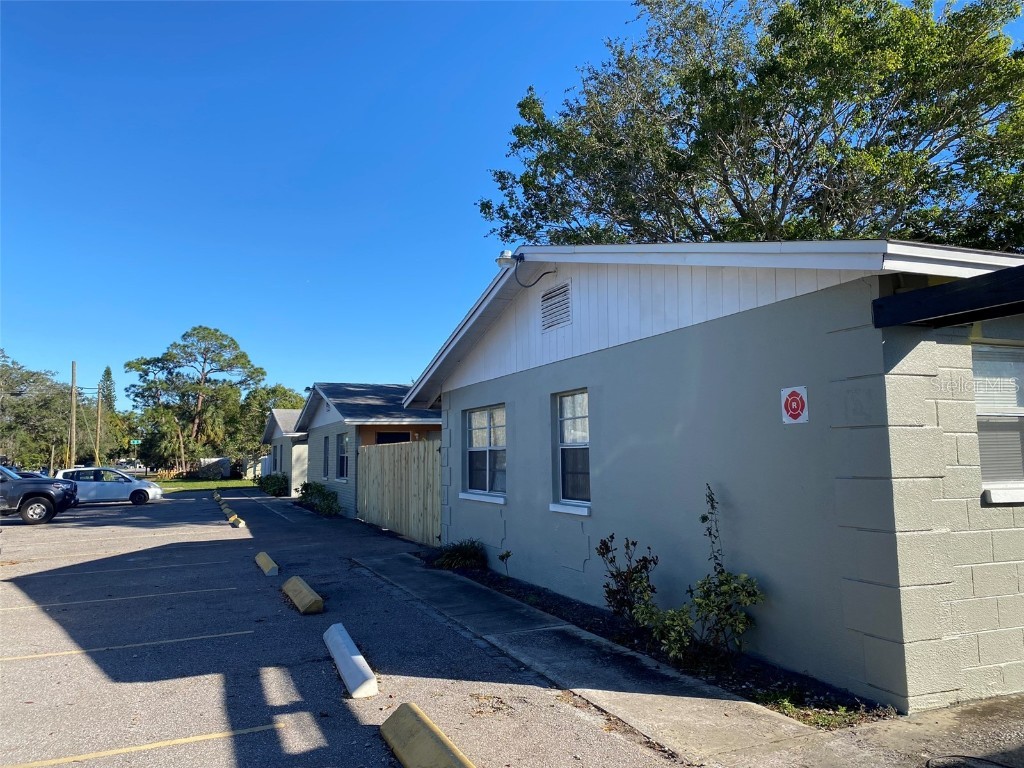 520 89th Avenue N #3 Saint Petersburg FL 33702 T3472969 image1