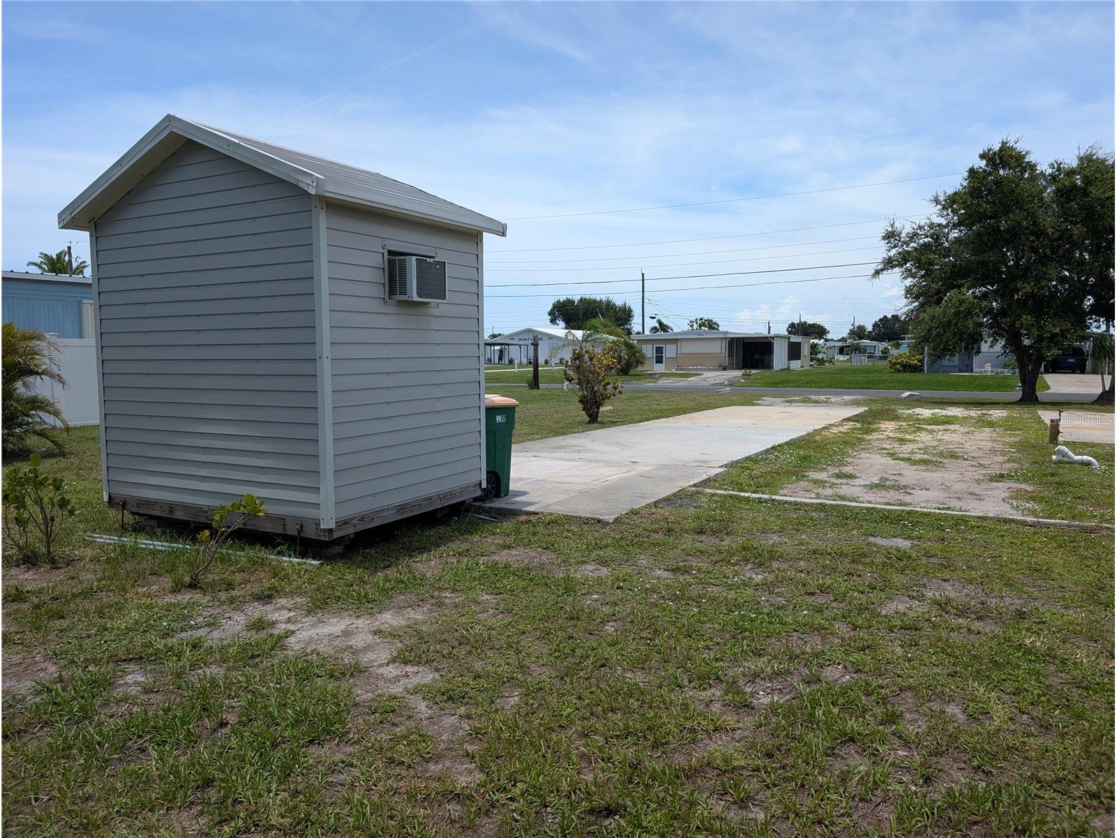 520 Alta Vista Englewood FL 34224 D6142983 image5