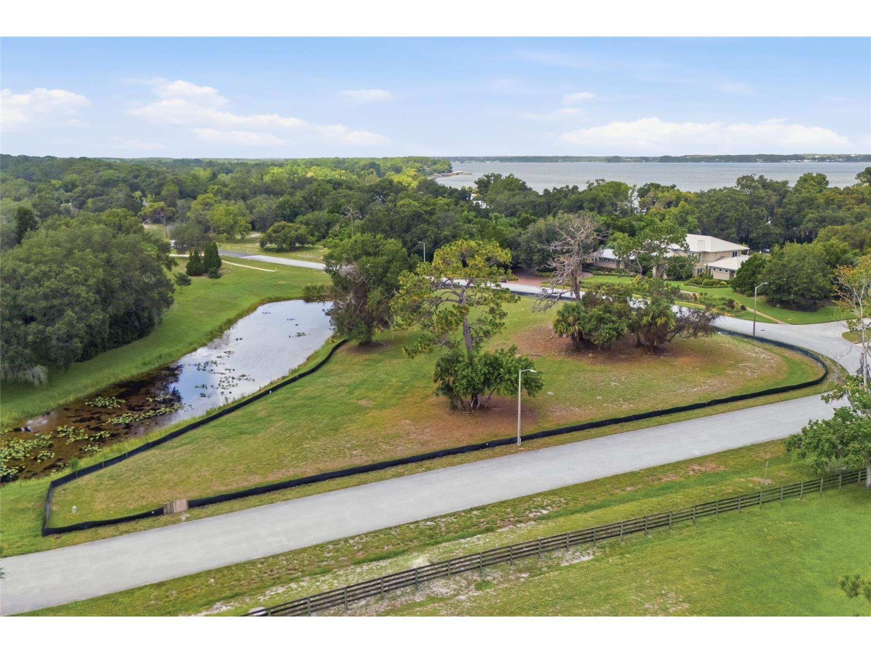 520 Austin Drive Tarpon Springs FL 34688 TB8531998 image2