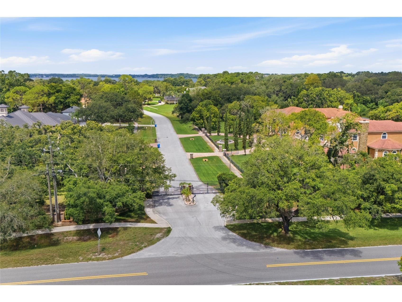 520 Austin Drive Tarpon Springs FL 34688 TB8531998 image23