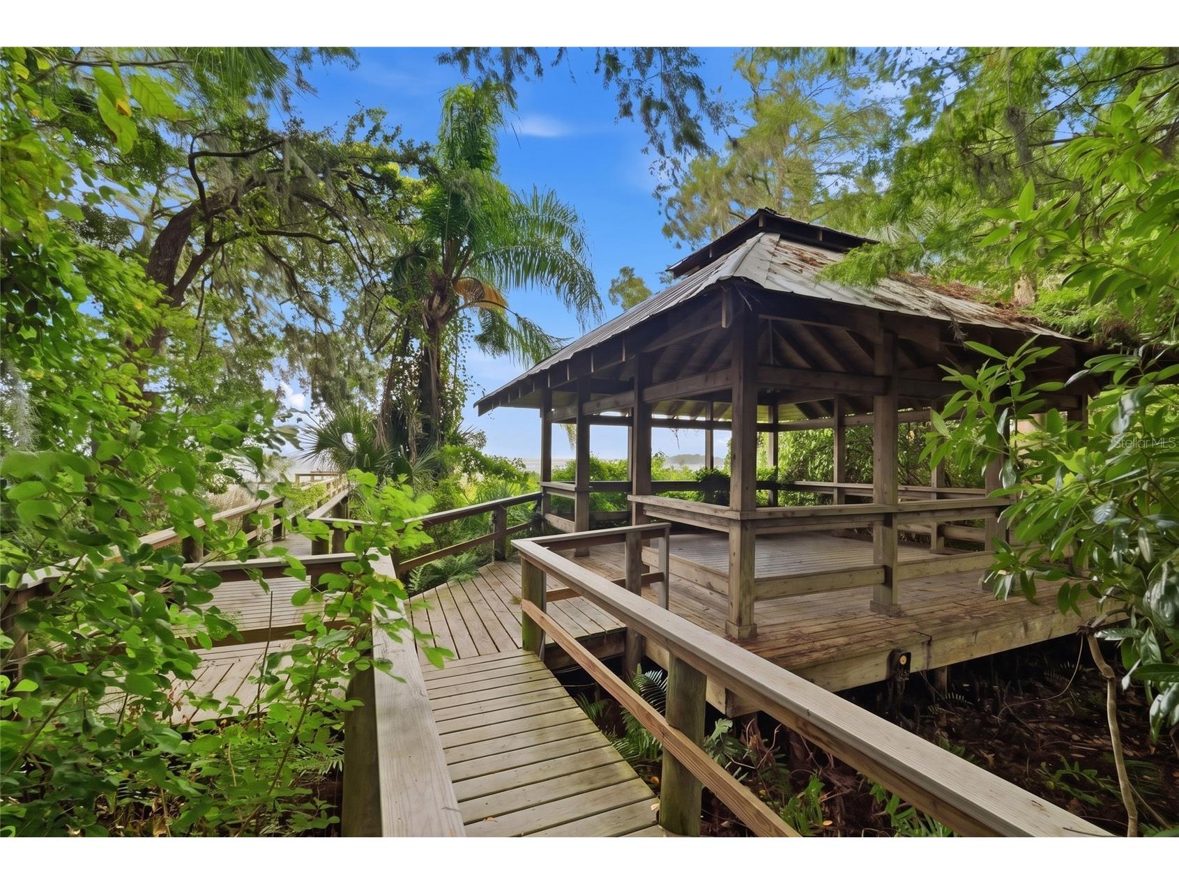 520 Austin Drive Tarpon Springs FL 34688 TB8531998 image28