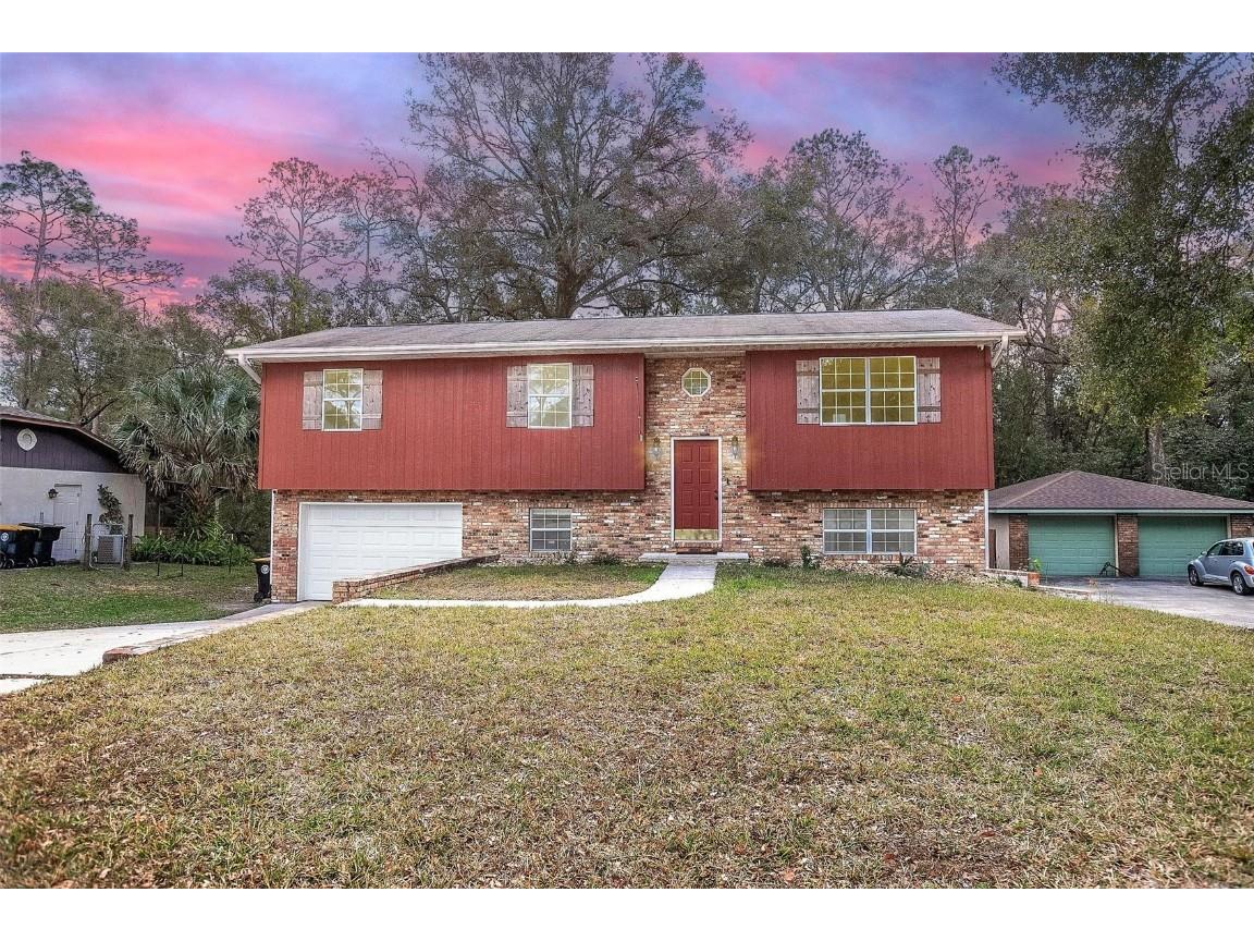 520 E Oakwood Ave Orange City FL 32763 V4928674 image1