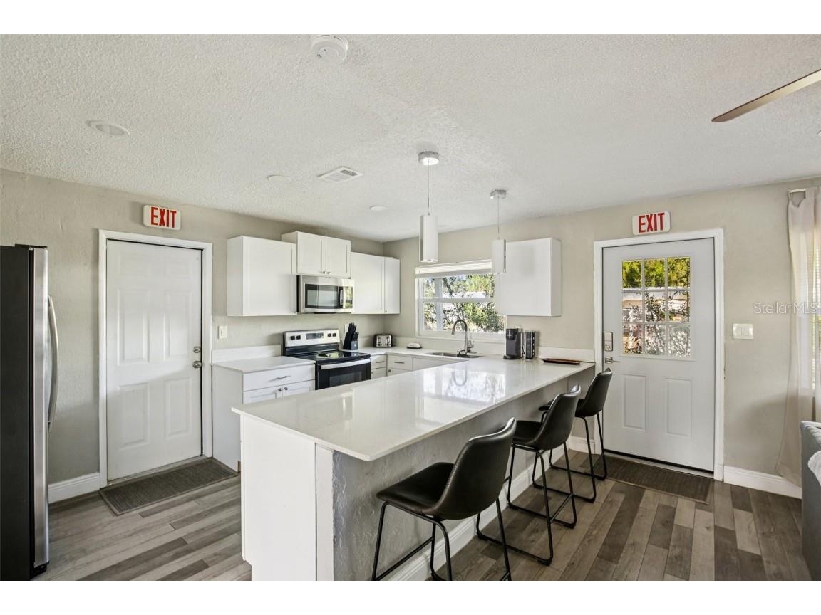 520 Fairfax Lane Apollo Beach FL 33572 TB8446097 image12