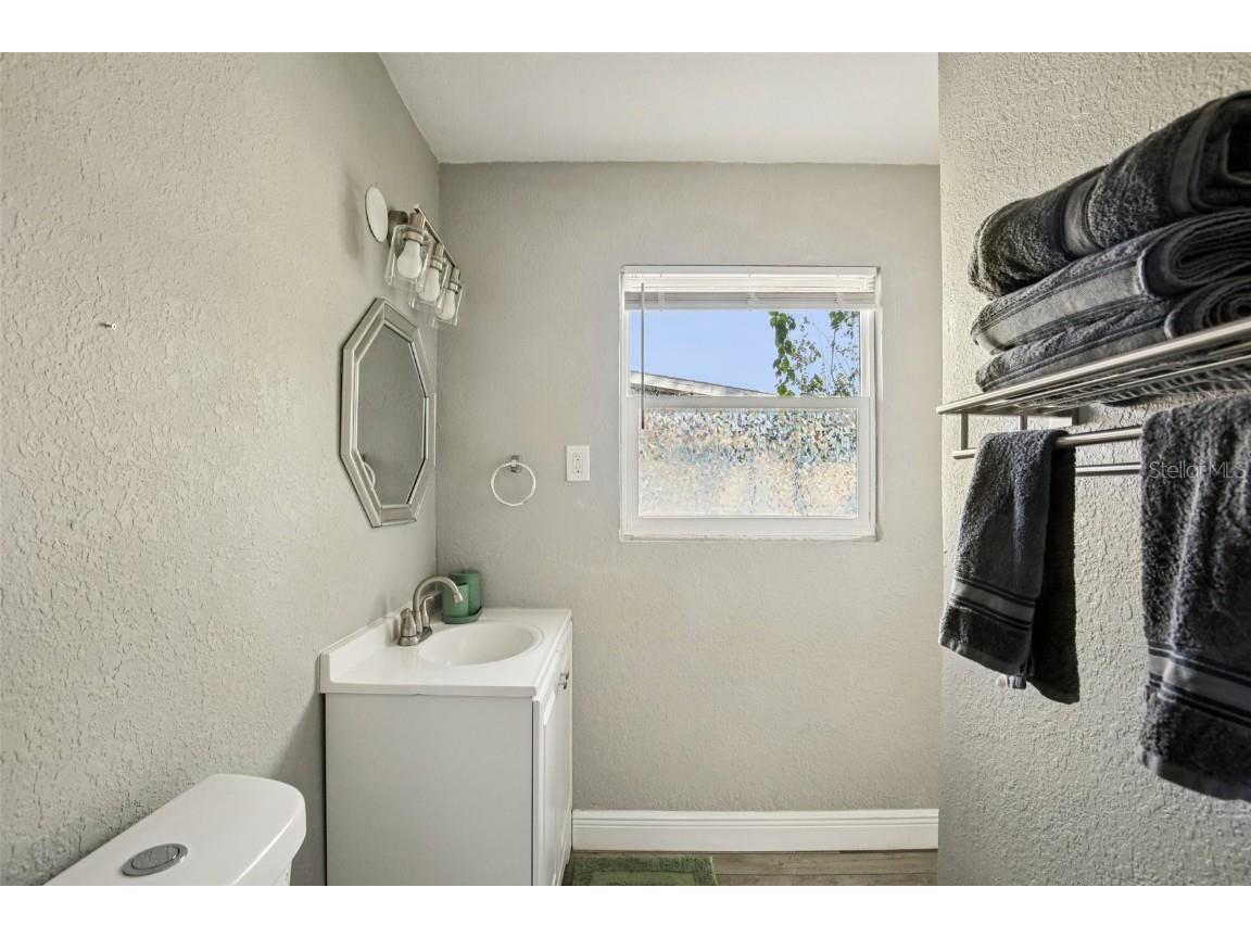 520 Fairfax Lane Apollo Beach FL 33572 TB8446097 image28