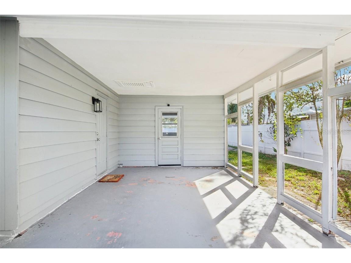 520 Fairfax Lane Apollo Beach FL 33572 TB8446097 image3