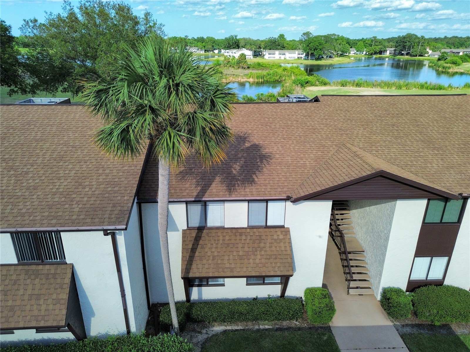 520 Fairways Circle #A Ocala FL 34472 - LAKE SPARKLE OM724016 image3