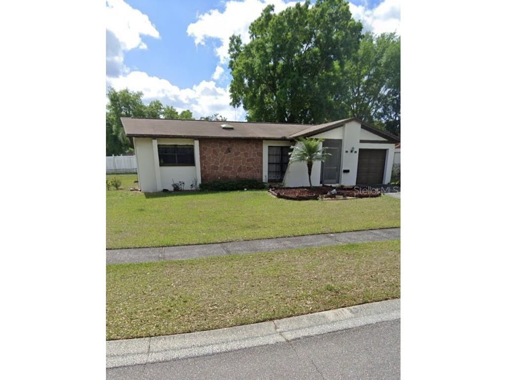520 Falkirk Avenue Valrico FL 33594 U8150639 image1