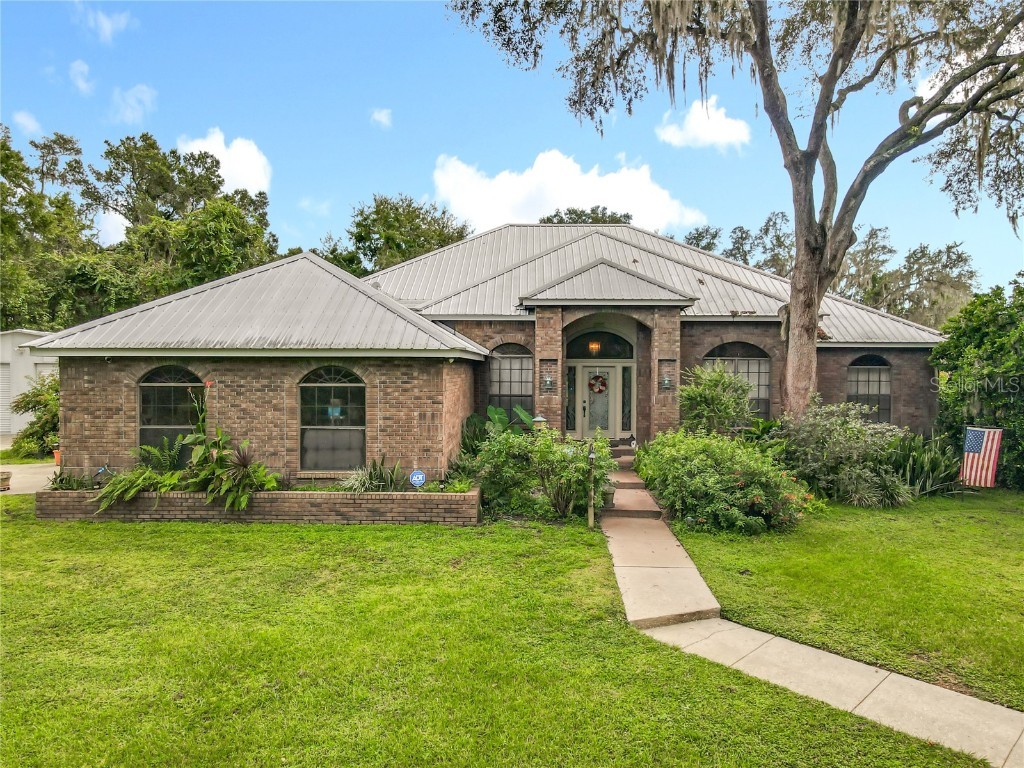 520 Forest Creek Run De Leon Springs FL 32130 V4945239 image1