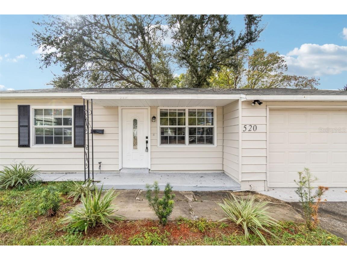 520 Freeport Avenue N Saint Petersburg FL 33702 TB8454353 image1
