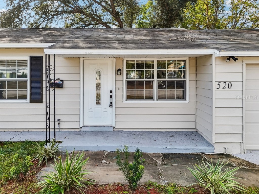 520 Freeport Avenue N Saint Petersburg FL 33702 TB8454353 image2