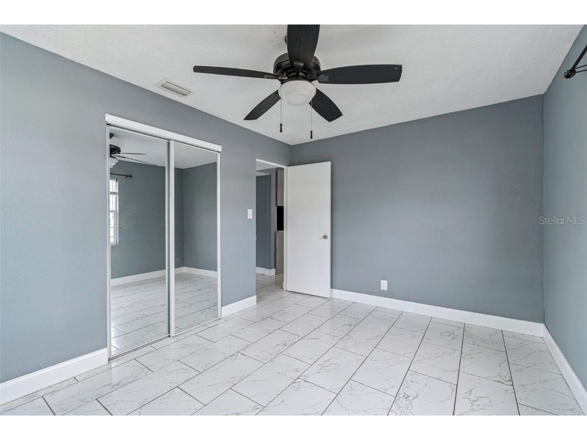 520 Freeport Avenue N Saint Petersburg FL 33702 TB8454353 image20