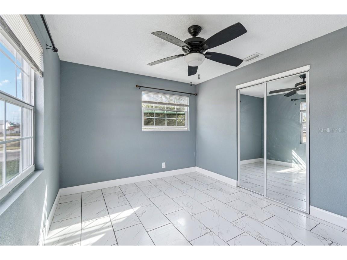 520 Freeport Avenue N Saint Petersburg FL 33702 TB8454353 image22