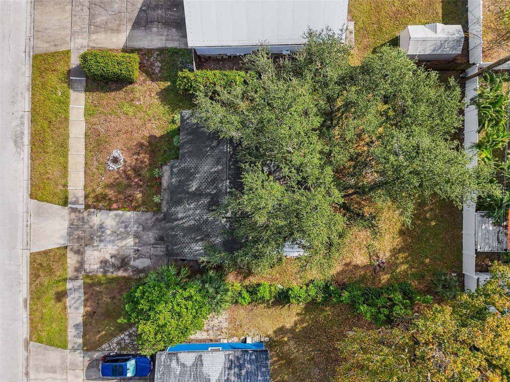 520 Freeport Avenue N Saint Petersburg FL 33702 TB8454353 image40