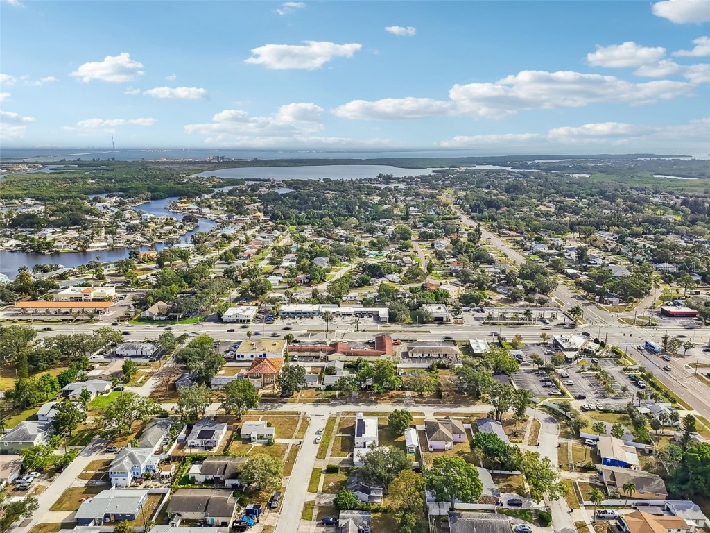 520 Freeport Avenue N Saint Petersburg FL 33702 TB8454353 image43