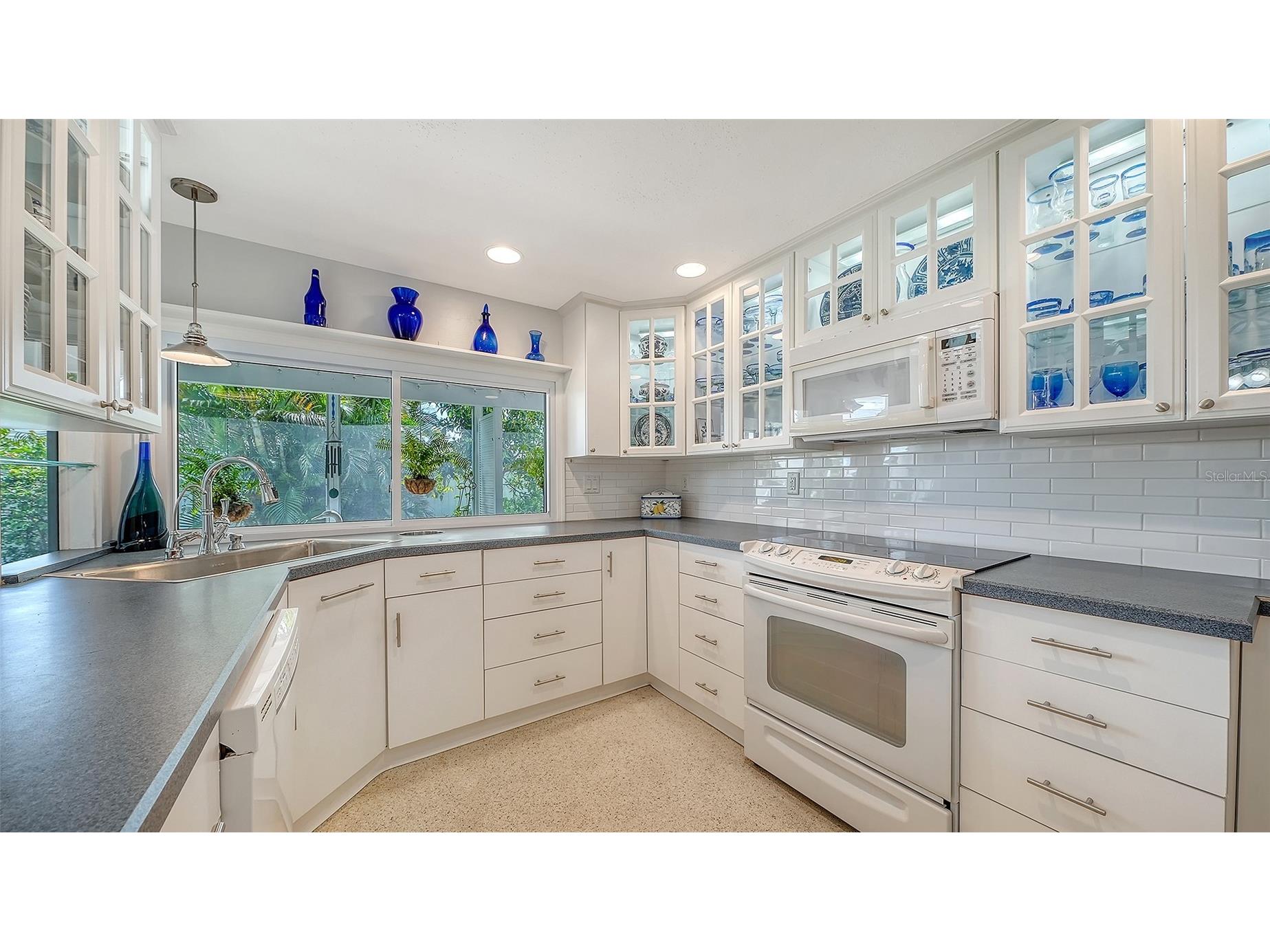 520 Glen Oak Road Venice FL 34292 A4689554 image9