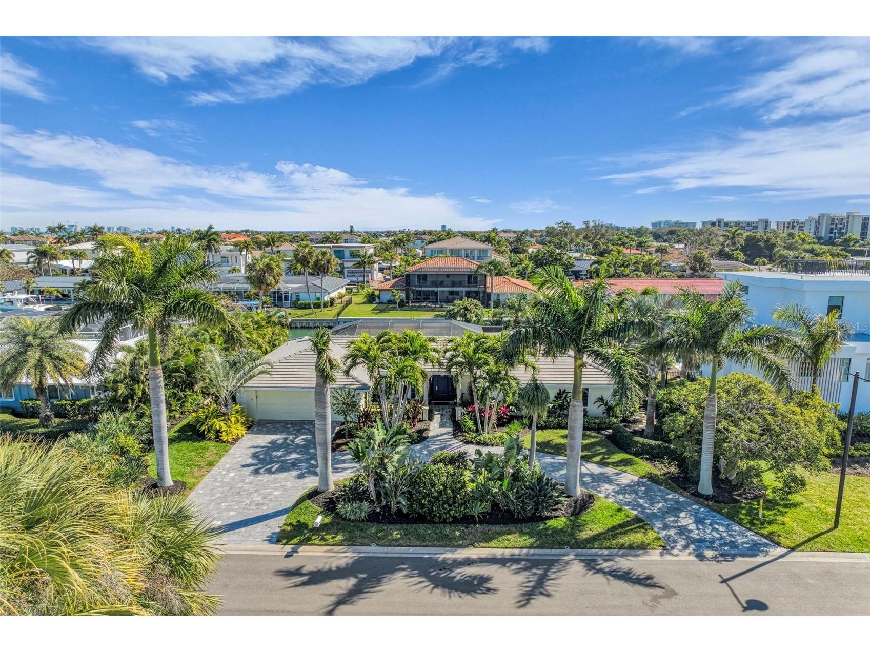 520 Golf Links Lane Longboat Key FL 34228 A4681232 image1