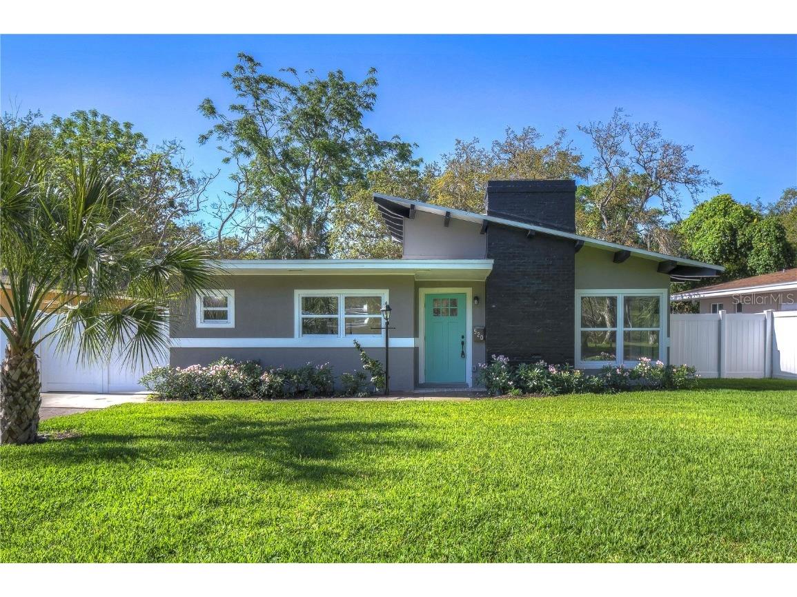 520 Lake Maggiore Boulevard S Saint Petersburg FL 33705 U8196342 image1