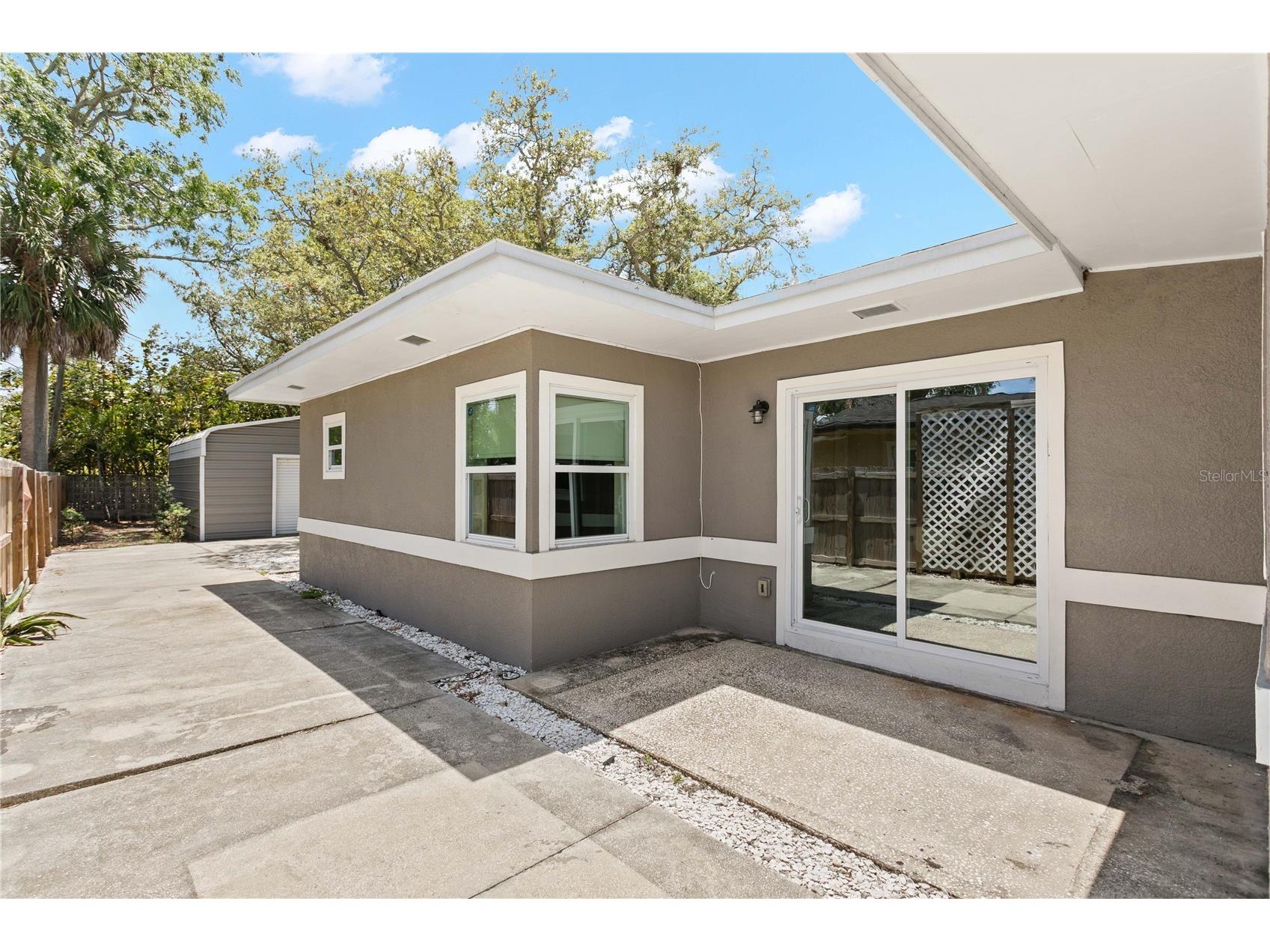 520 Lake Maggiore Boulevard S Saint Petersburg FL 33705 TB8512912 image14