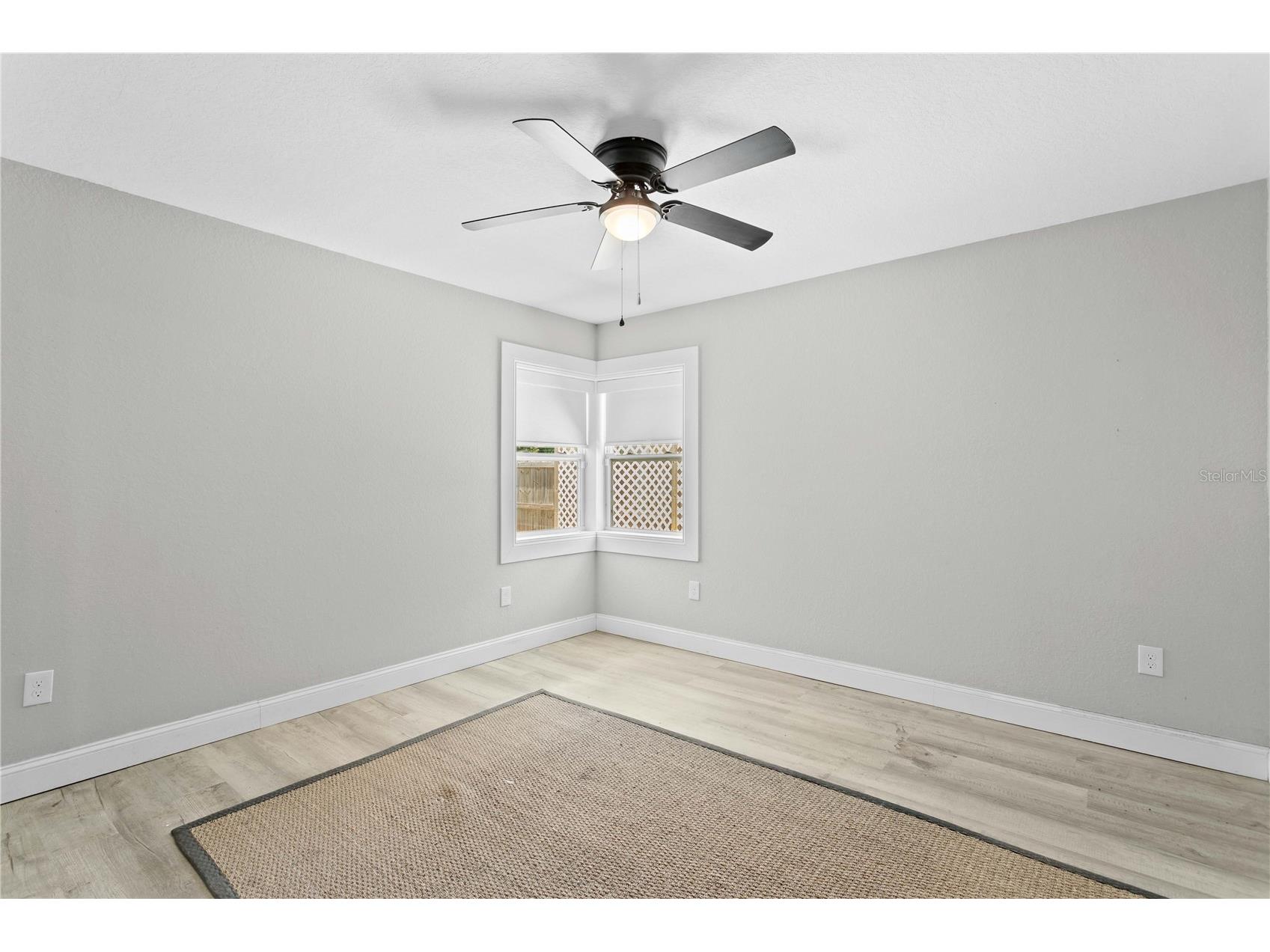 520 Lake Maggiore Boulevard S Saint Petersburg FL 33705 TB8512912 image27
