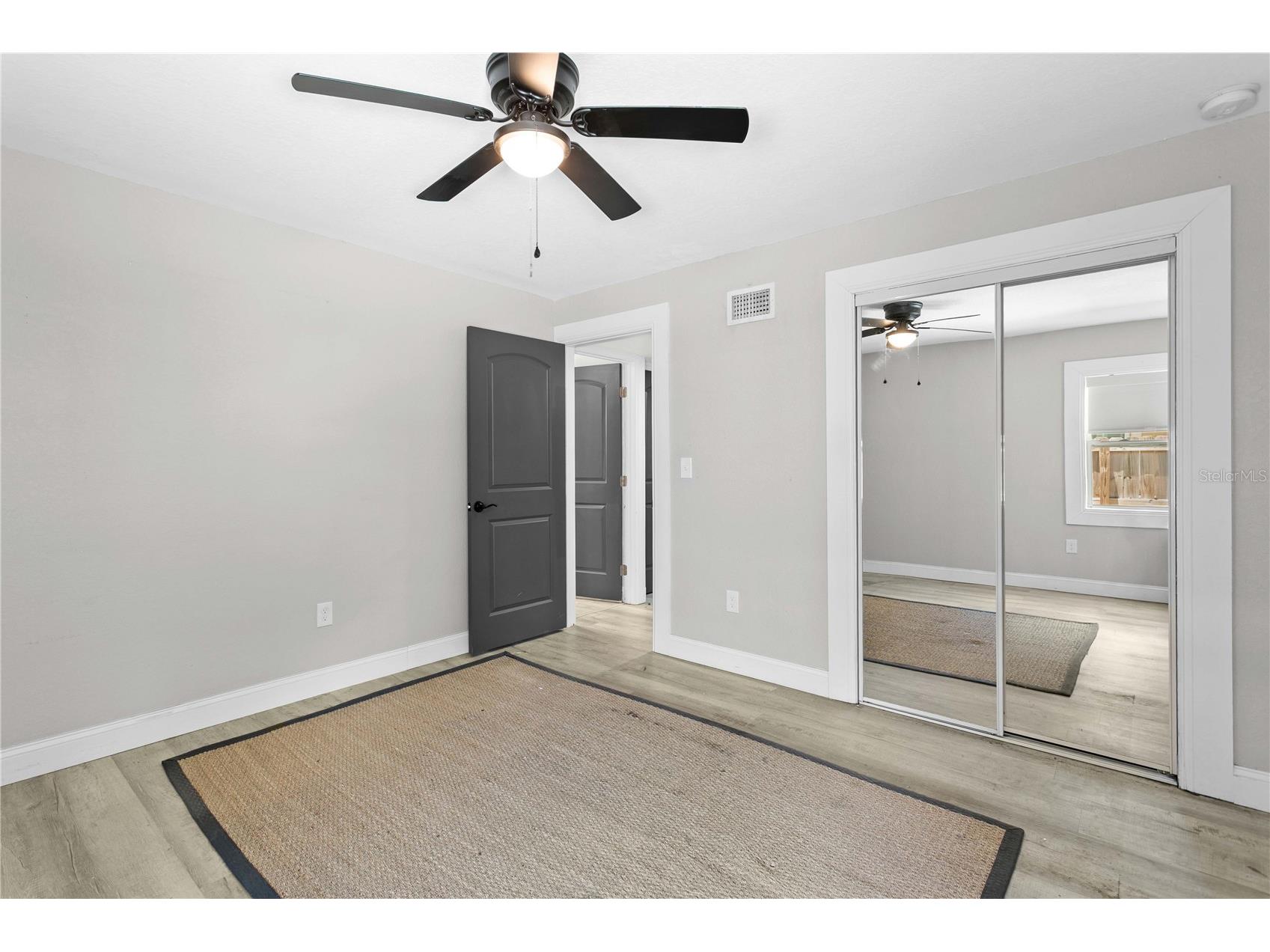 520 Lake Maggiore Boulevard S Saint Petersburg FL 33705 TB8512912 image28