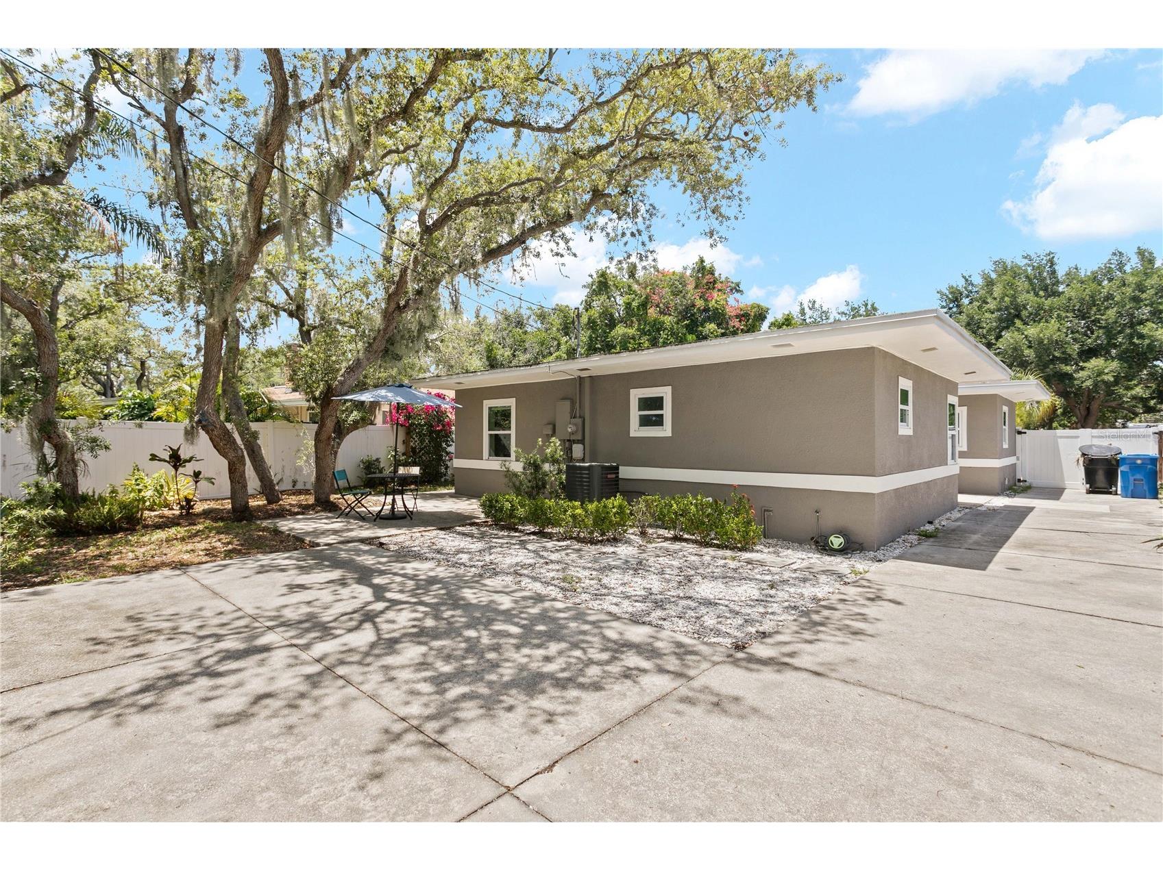 520 Lake Maggiore Boulevard S Saint Petersburg FL 33705 TB8512912 image33