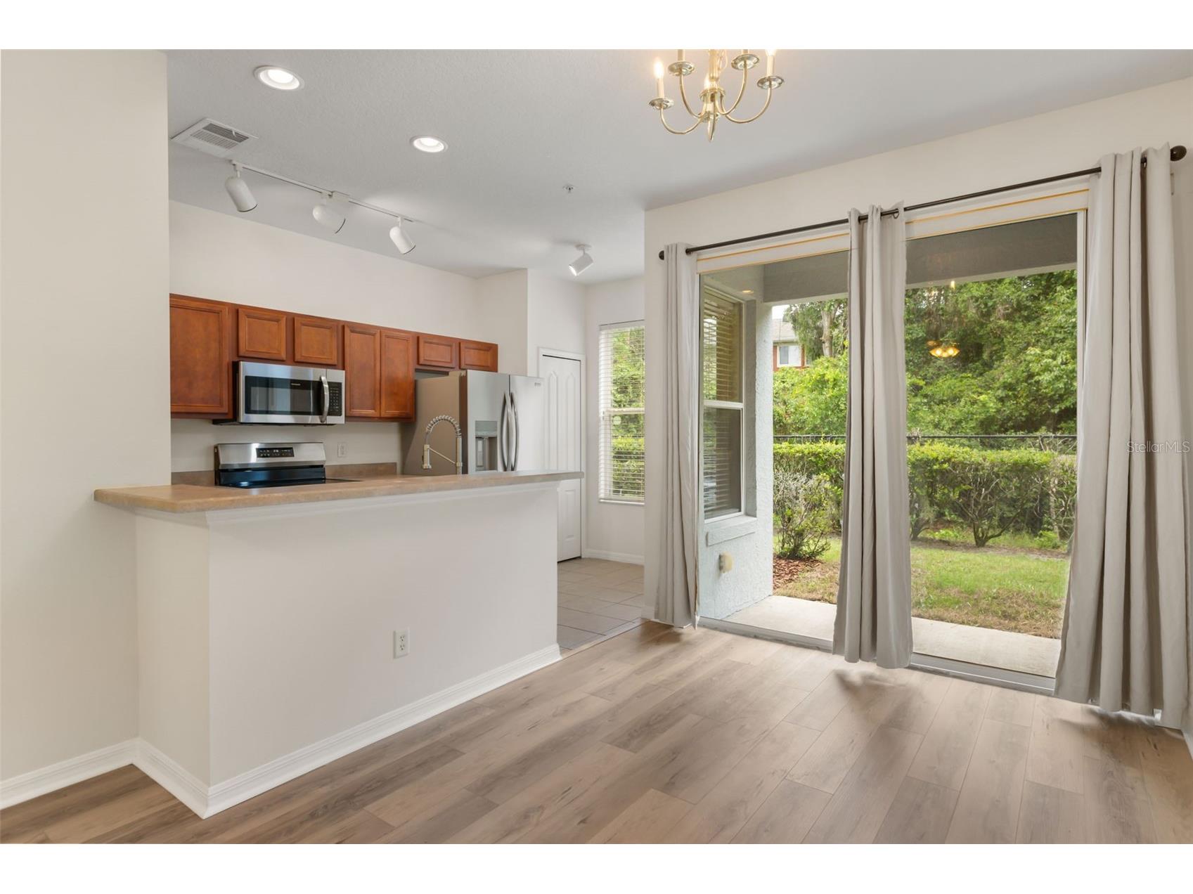 520 Majestic Way Altamonte Springs FL 32714 O6409954 image7