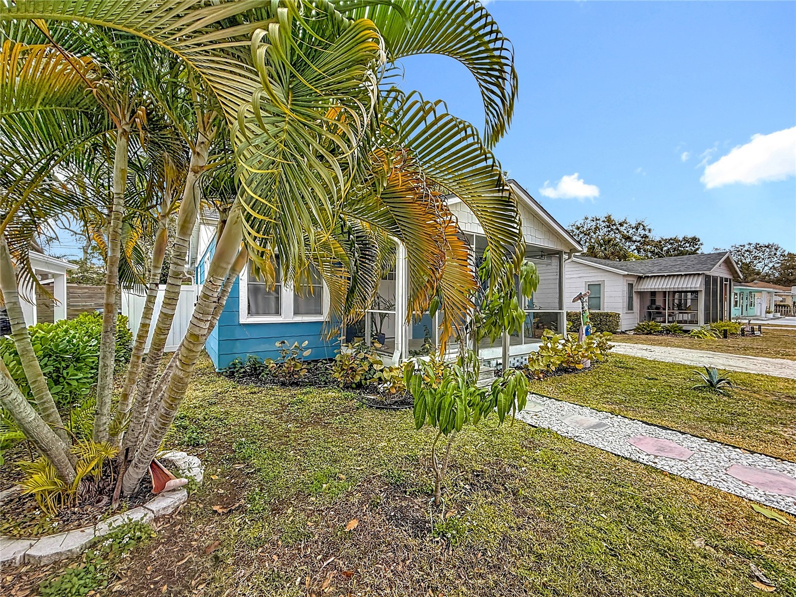 520 Roanoke Street Dunedin FL 34698 TB8464687 image2