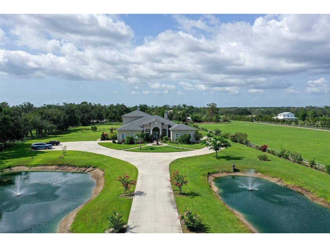 520 Rye Road NE Bradenton FL 34212 A4655587 image1