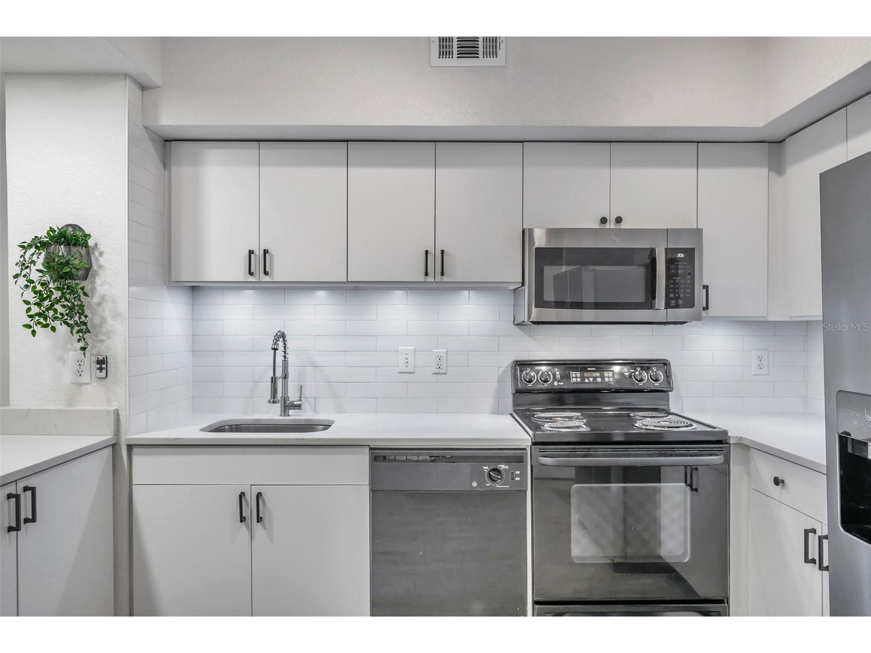 520 S Armenia Avenue #1233 Tampa FL 33609 TB8494645 image3