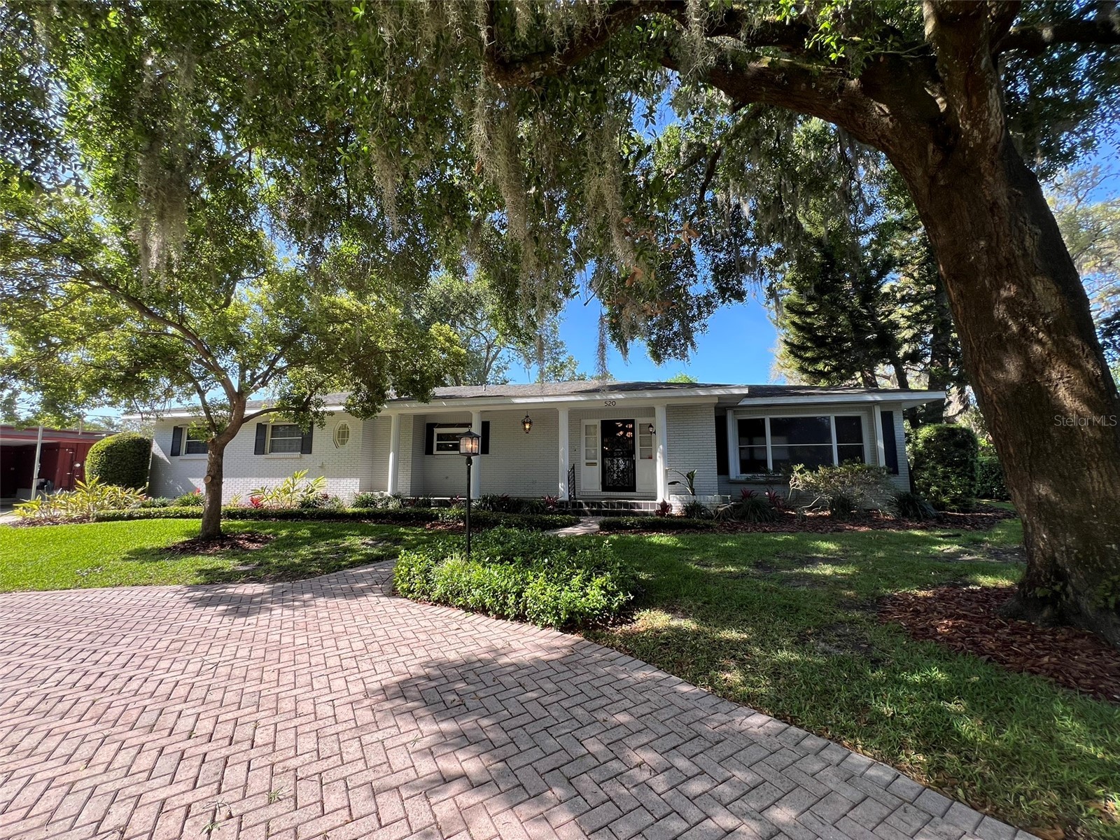 520 S Riverhills Drive Temple Terrace FL 33617 TB8495455 image1