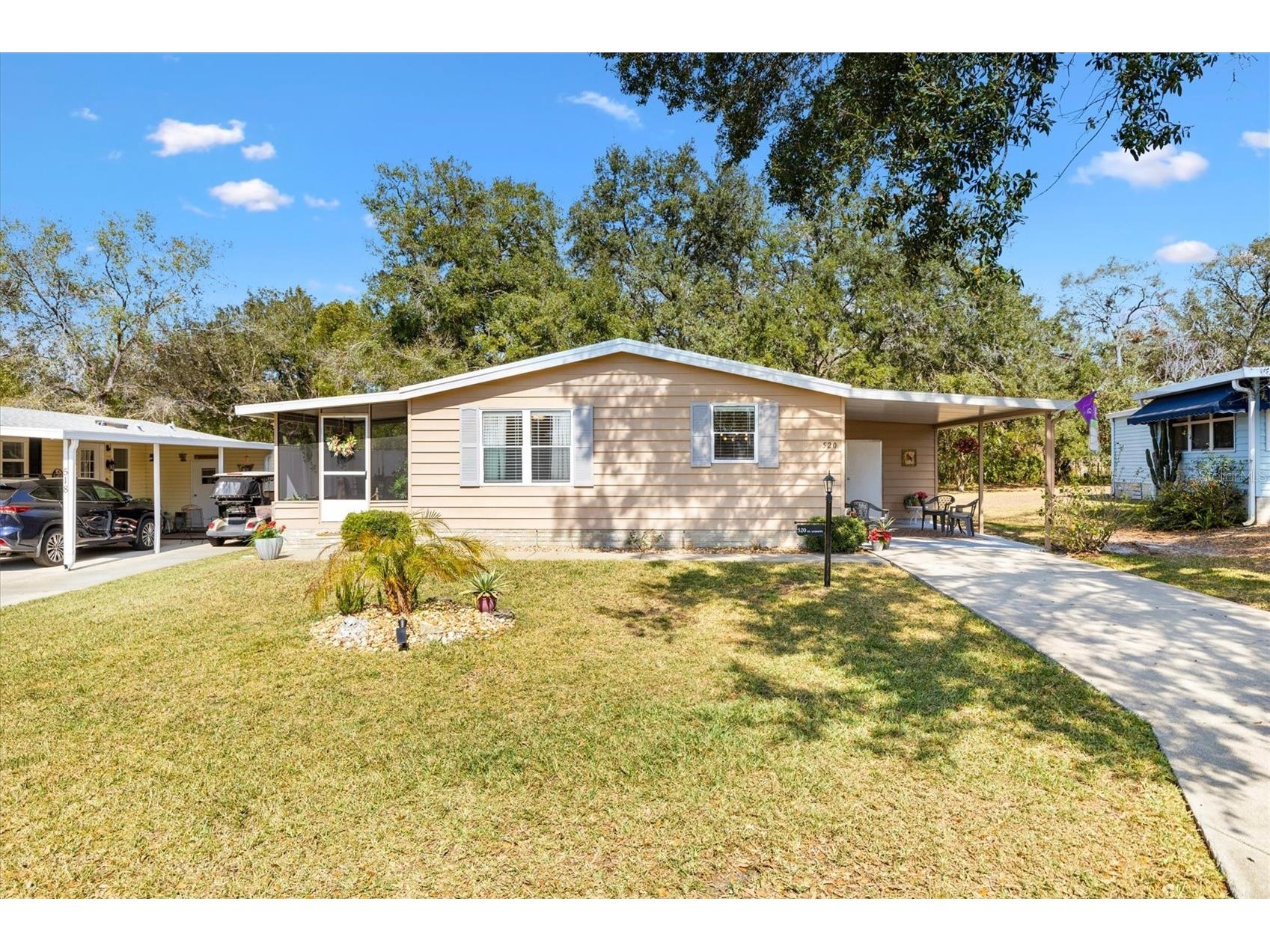 520 Saint Andrews Boulevard Lady Lake FL 32159 G5109038 image1