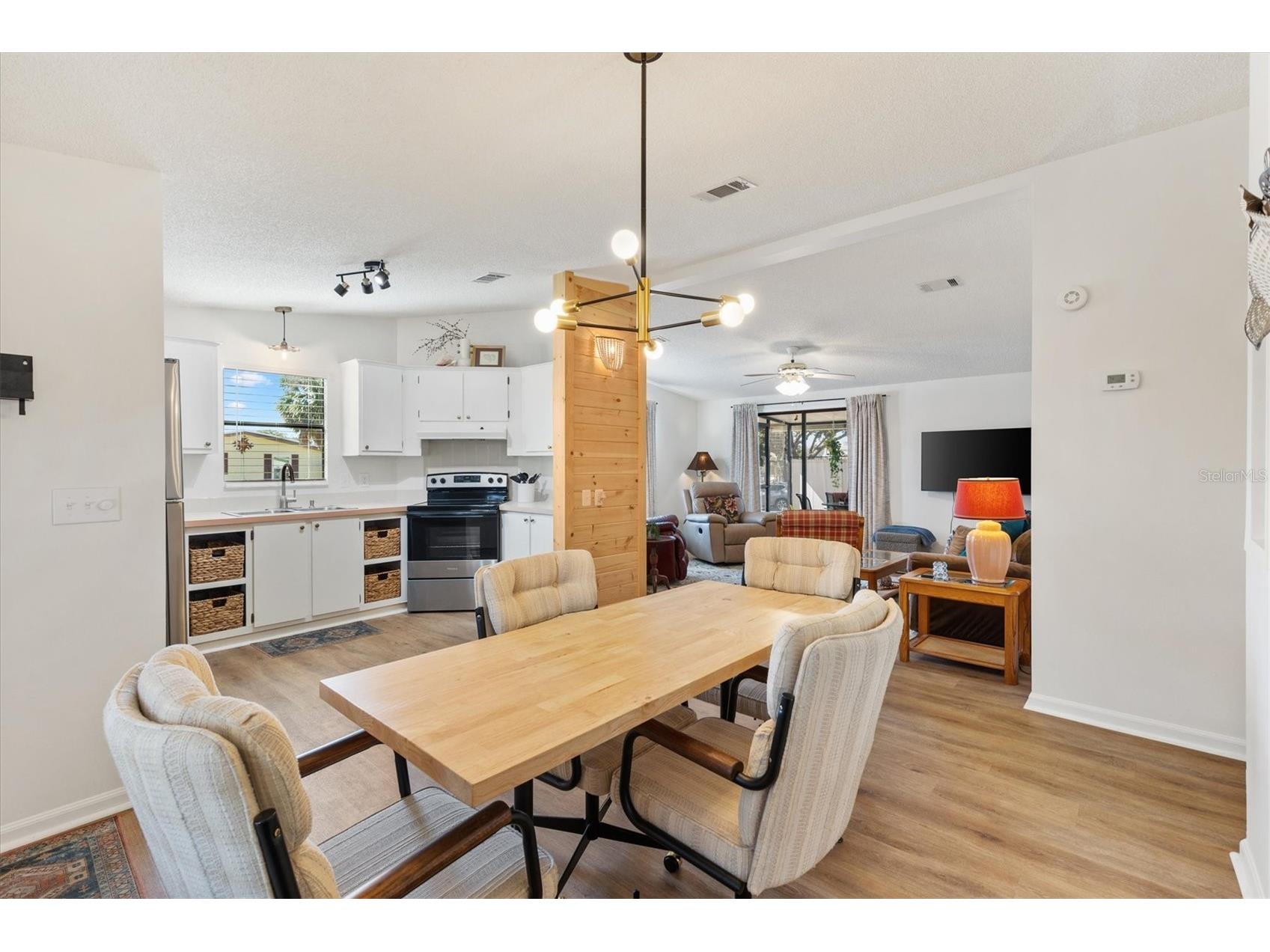 520 Saint Andrews Boulevard Lady Lake FL 32159 G5109038 image3