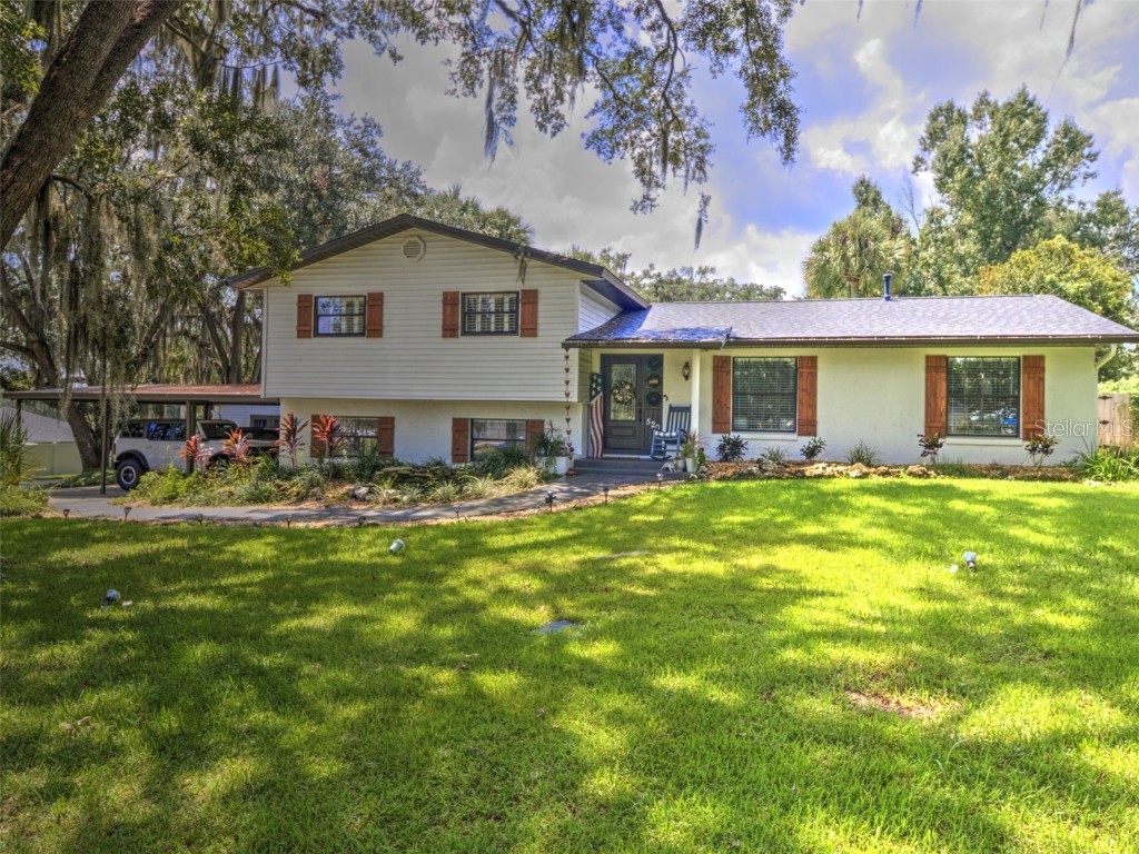 520 SE 17th Place Ocala FL 34471 OM683653 image1